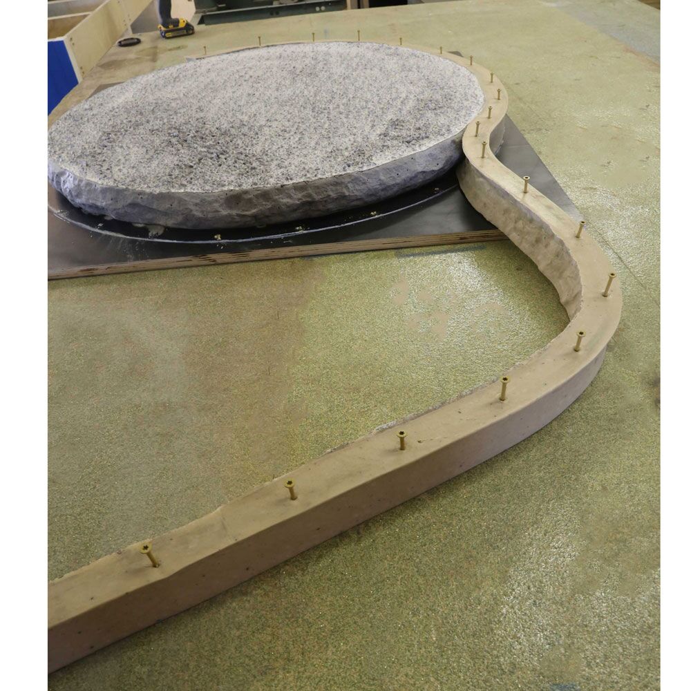Removing Form Liner from Product Rubber Molds for Concrete