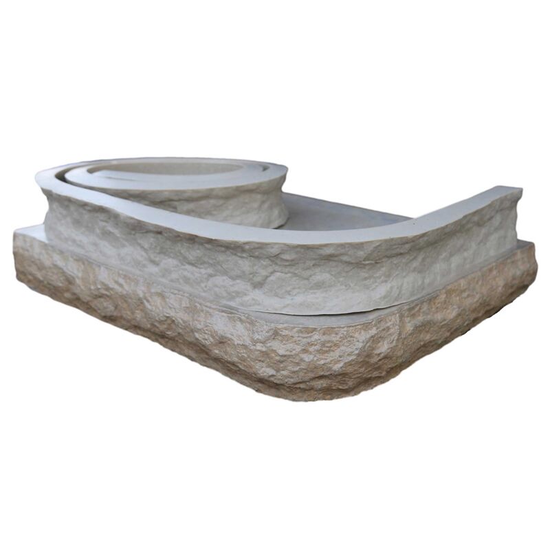 Form Liner and Product Produced Edge Form Liner